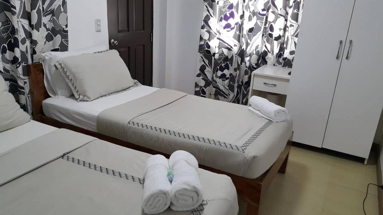 Florabells Iraya Guest House - Batanes Basco Exterior foto